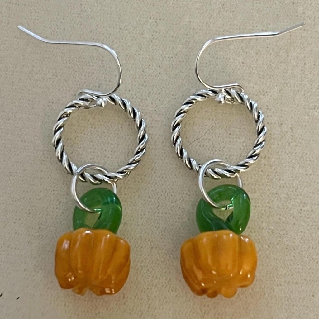 New Lamp Work Glass Pumpkin Hoop Earrings With 925 Silver French Ear Hooks 12$